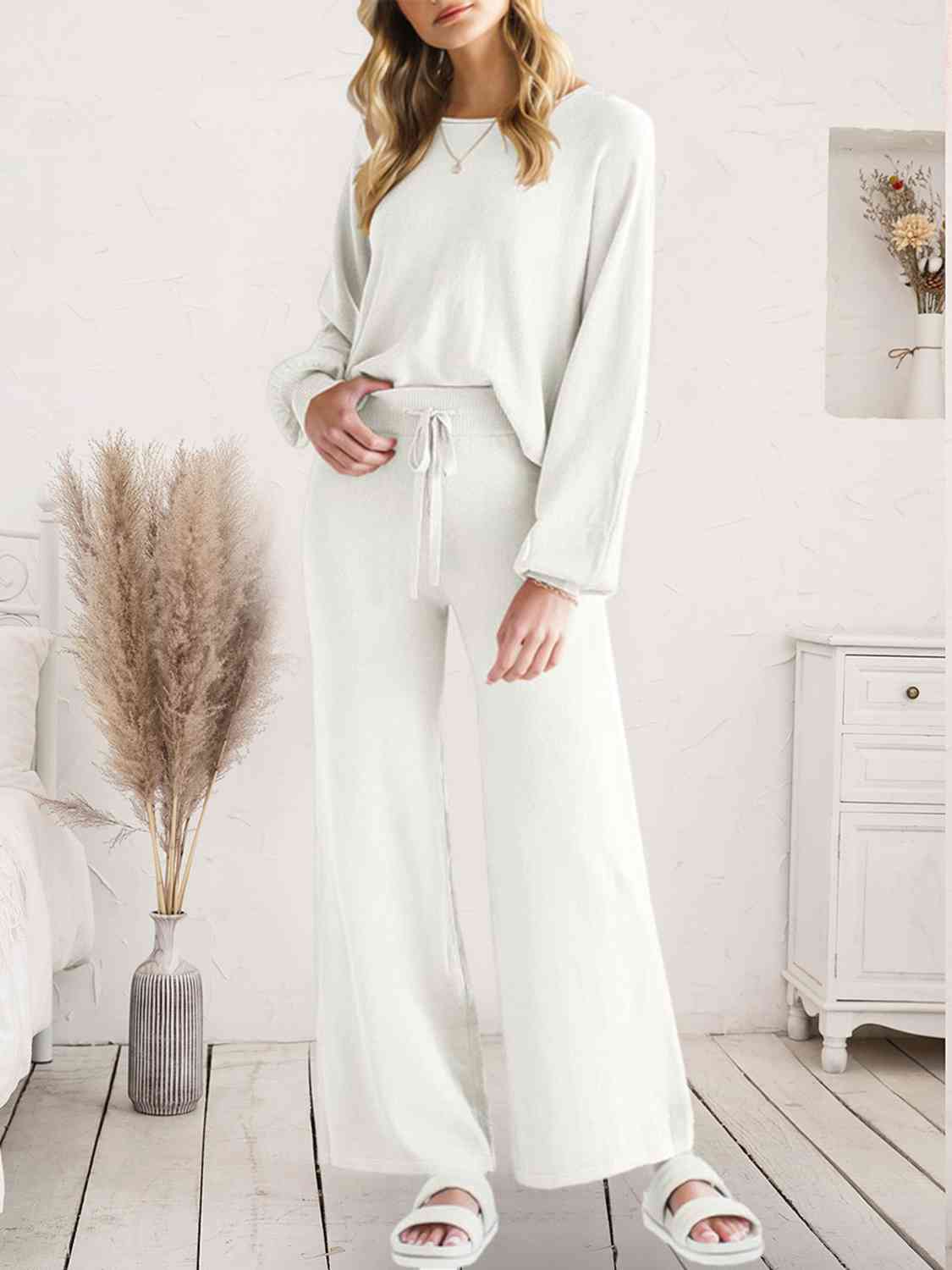 Hazel Blues® | Long Sleeve Lounge Top and Drawstring Pants Set