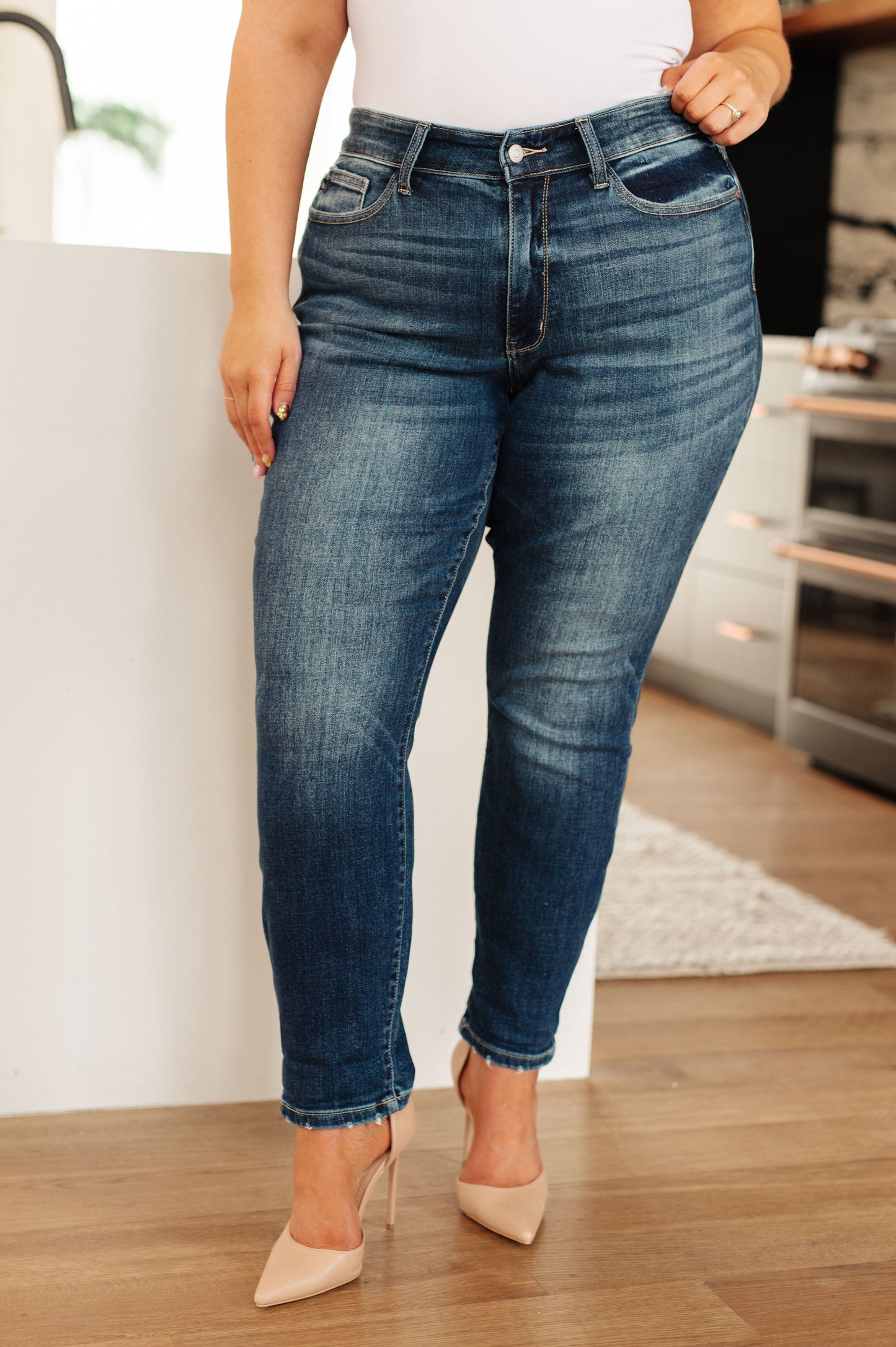 Hazel Blues® | London Midrise Cuffed Boyfriend Jeans