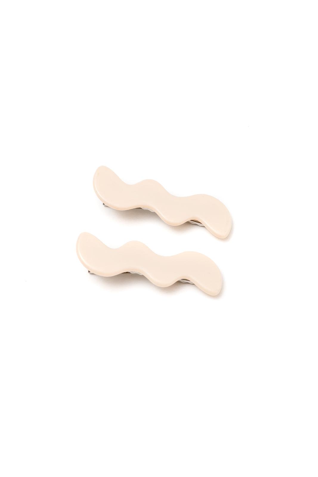 Hazel Blues® | Wavy Clip Set in Cream
