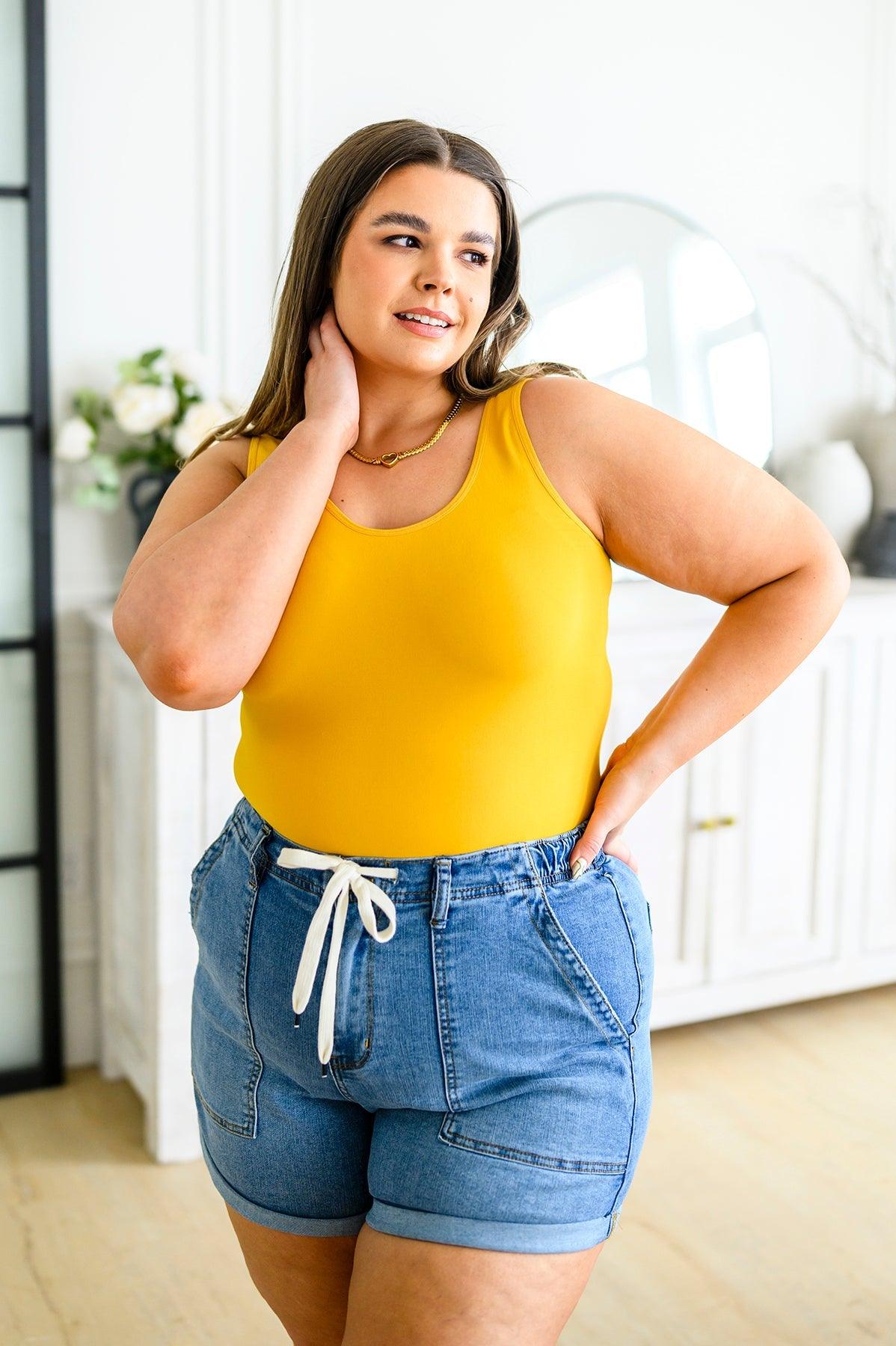 Hazel Blues® | The Basics Reversible Longline Tank in Mustard
