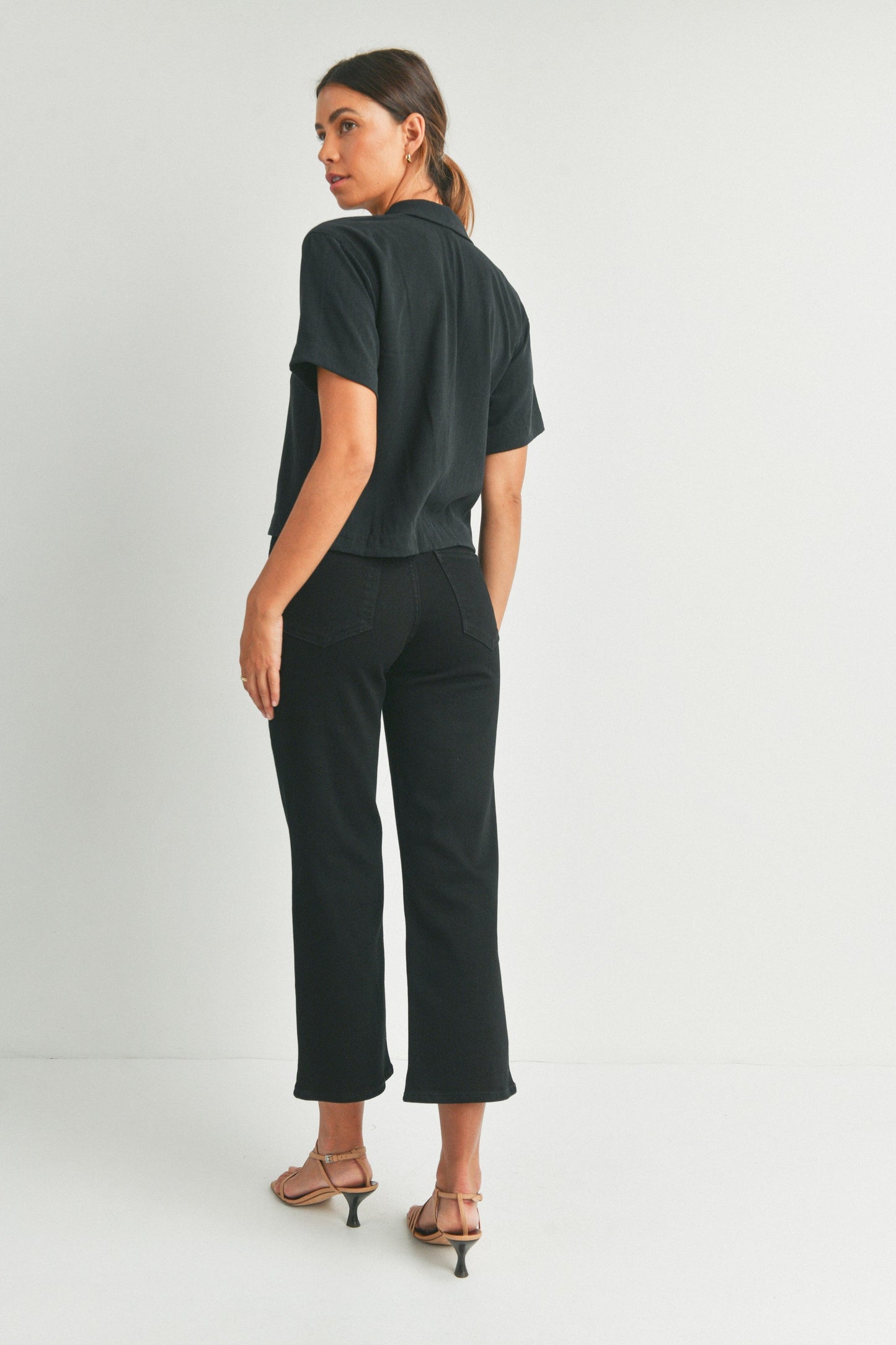 Just Black Denim Cropped Jean