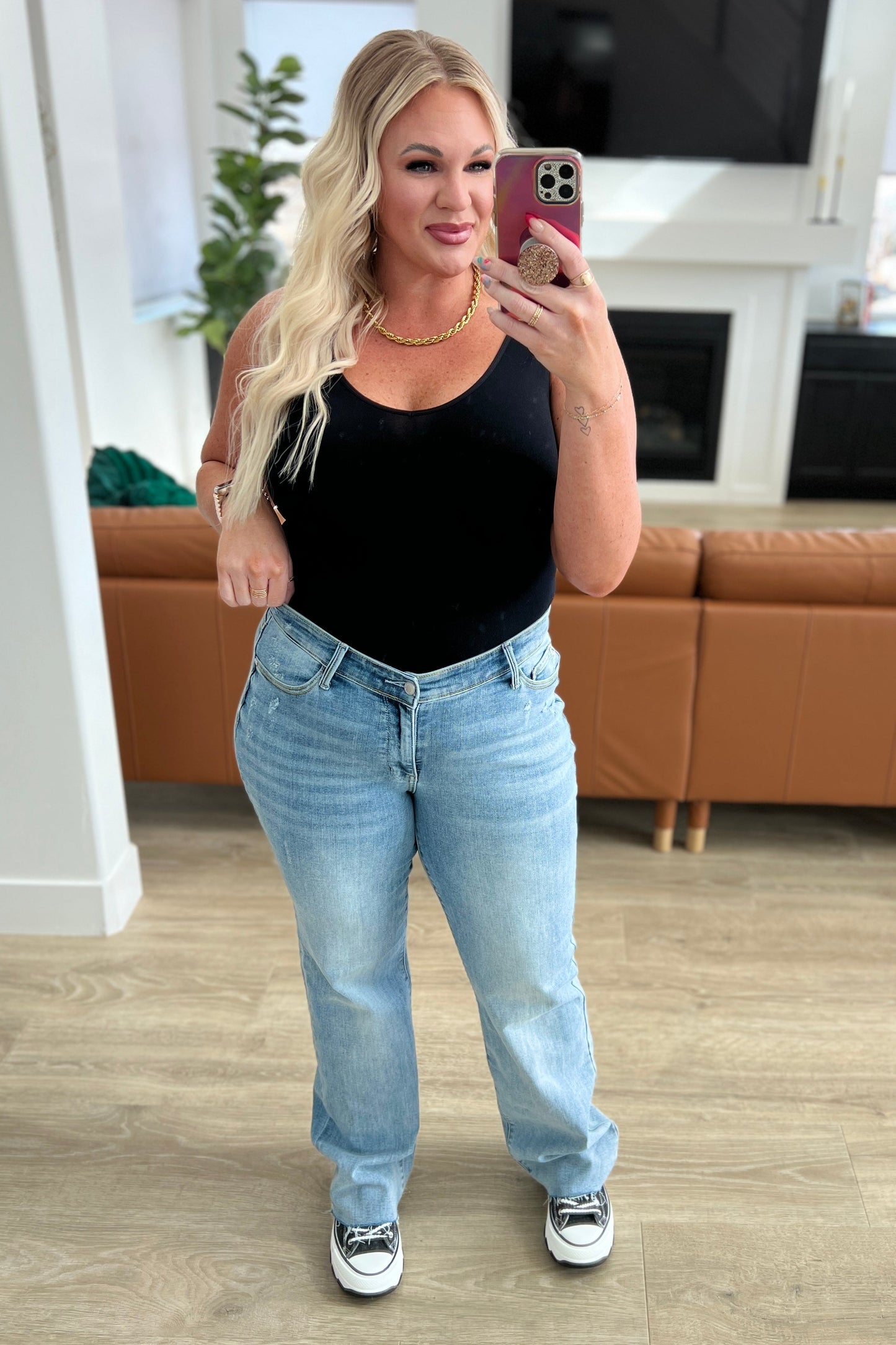 Hazel Blues® |  Mildred High Rise V Front Waistband Straight Jeans