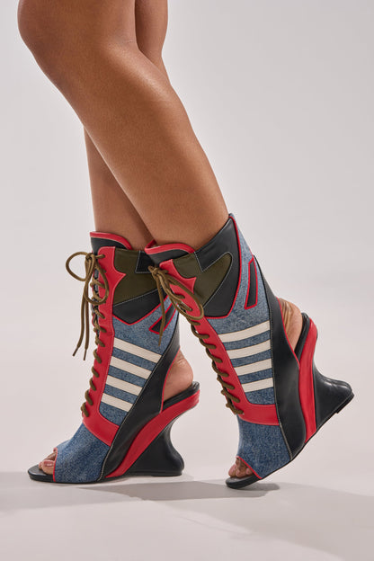 AKIRA GOLD MAYWEATHER MULTI SPORTY LOOK WEDGE BOOTIE