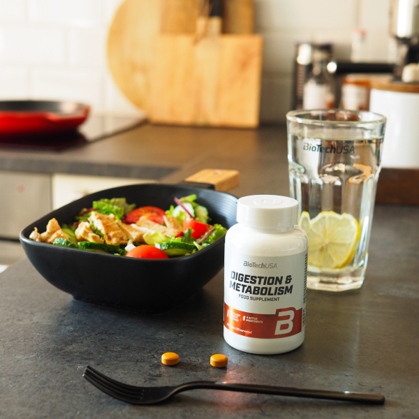 BioTechUSA Digestion & Metabolism tableta, dodatak prehrani s vitaminima, mineralima, biljnim aktivnim sastojcima i enzimima.