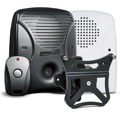 Discreet Neighbor Pack – MAX. Pictured: Dog Silencer® MAX with its included remote, a matte-white faceplate, and a wall mount