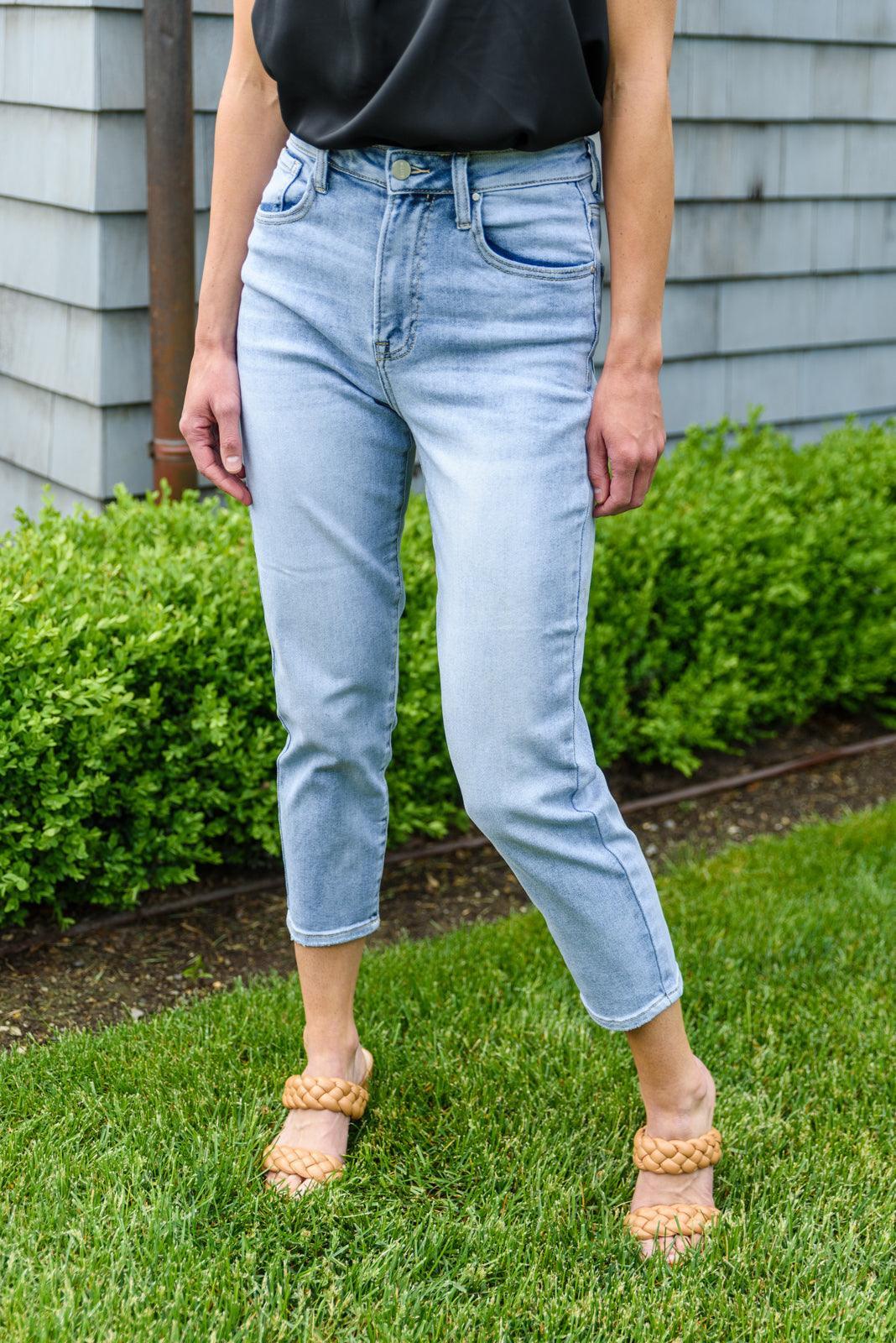 Hazel Blues® | A-Game Mom Fit Jeans