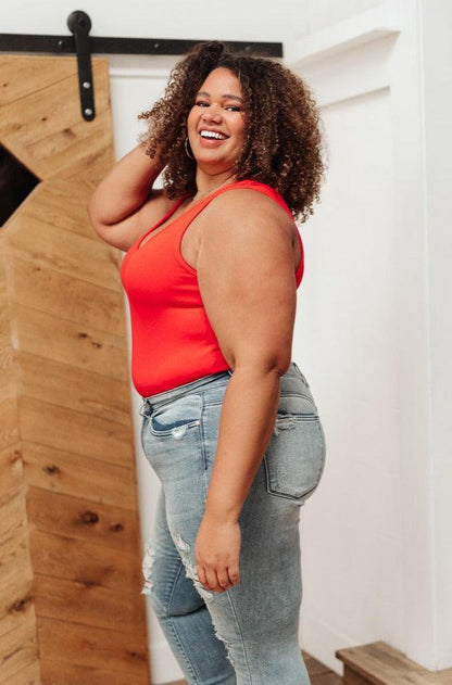Hazel Blues® | Stay Easy Tank In Cherry