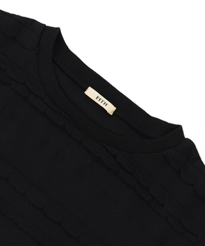 Scalloped Jacquard Long Sleeve Tee(LADIES)